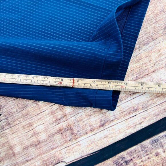 Under Armour Flat Front Chino Short Men's Size 34 Navy Blue Pinstriped Stretch - Picture 7 of 8